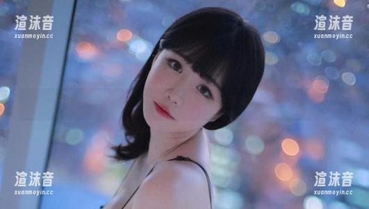 迷失于Addielyn(에디린)的裸足写真全集，指尖轻轻触碰过的岁月。