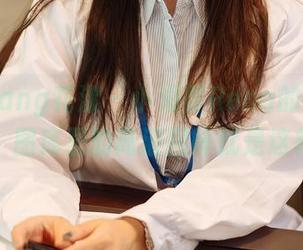 HuaYang花漾 – 小海臀Rena的户外写真，图库里的高清回眸就是这样！