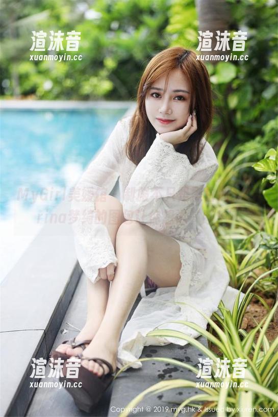 MyGirl美媛馆 - 制服不只是黑白配，Carina梦绮的图包让你想说‘哇！’