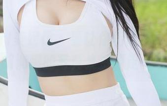 MyGirl美媛馆 – 要让你相信黑丝的魅惑，胡润曦的写真集资源走一遭。