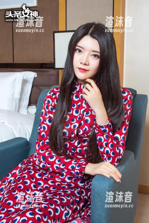 TouTiao头条女神 - 陈怡曼的全套内衣：图集里的小心机和大心脏