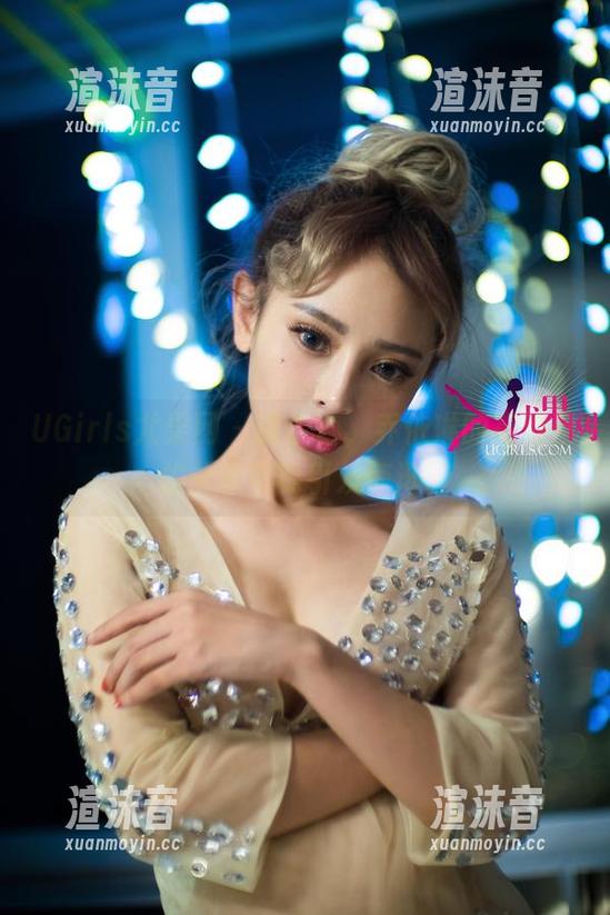 UGirls尤果网 - 请小心，乔依琳的高清自拍分享可能引发惊讶。