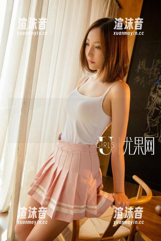 UGirls尤果网 - 如果你爱白衬衫，那你一定得瞧瞧陈怡曼的这张精选套图，不说了，流口水了。