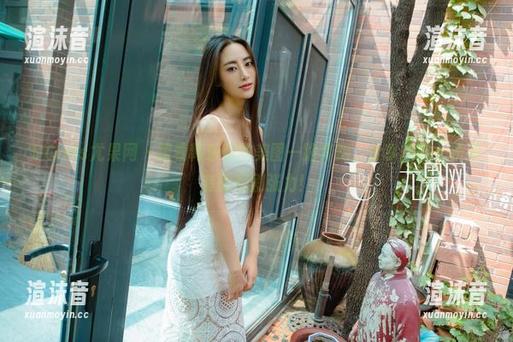 UGirls尤果网 - 跟着韩乐优的美图一路奔跑，分享的每一帧都有股戏剧张力！