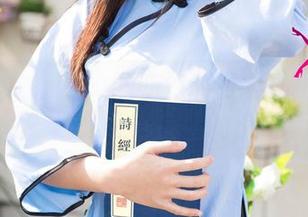 UGirls尤果网 – 颜亦汐的校园私拍：是学习？还是开完会后的小憩？