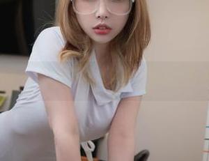 Uhye(이유혜)的套装，免费拿到手，谁不爱？