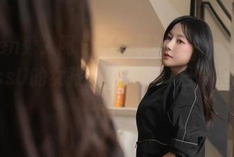 Xiuren秀人网 – 不收费的图片，CherryBlessU的女孩教你如何在日常里找到不平凡。