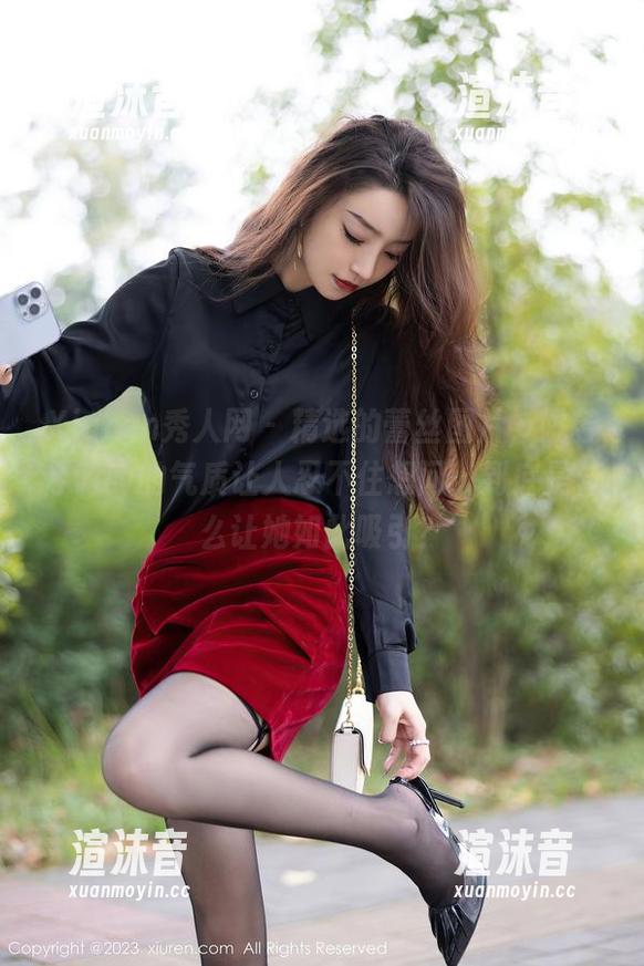 Xiuren秀人网-姚若兮vay Xiuren秀人网 - 精选的蕾丝图片,姚若兮vay的气质让人忍不住想问:到底是什么让她如此吸引?