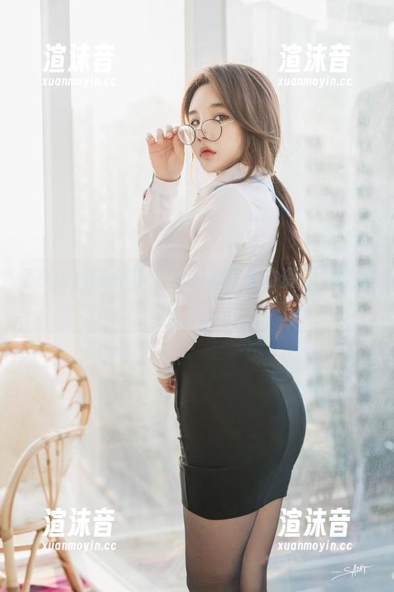 Zzyuri的女仆：cos里藏着的资源大冒险！