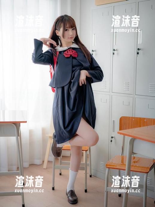 套装的魔力，nagisa魔物喵的套图，下载吗？就问你敢不敢！