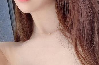 一小央泽的豹纹写真：图库里的一种性感，难道又是我的错觉？