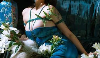 最新照片！看看“云溪溪”的女友，真有种要心痛的赶脚，求救！