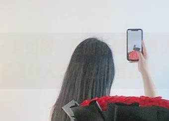 微密圈 – 这组图片里的俏妞t，夏天的资源总是让人忍不住多看几遍～