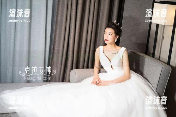 克拉女神 - 高清近观：舒彤的油亮，难道是流行新趋势？