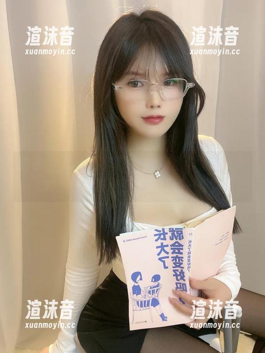微密圈 - 新增可馨juicy短裙作品集：不知上一条最吸引你的是哪一条？
