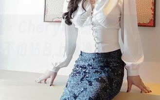 嗲囡囡 – Cheryl青树的空姐图包！下载后再也不怕站台上冷冷清清，赶紧上车吧！
