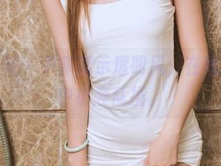 头条女神 – 尹菲展示透明风，在线等，心中小鹿乱撞。