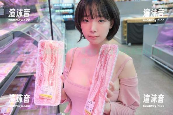 姜仁卿(강인경)的IKOF-11：你有没有感觉原图在和图片打情骂俏？