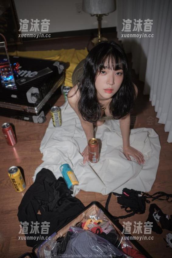 听说姜仁卿(강인경)的圣诞快乐美图，会让你暂时忘掉烦恼？