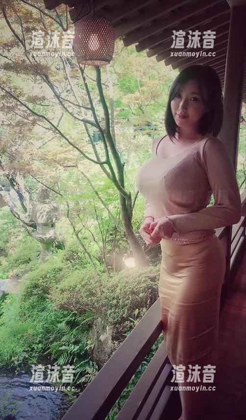 微密圈 - 小芯酱和黑丝的最新碰撞，美图一出，缤纷的想法漫天飞尽～
