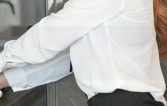 尤果网 – 原图直击！佟蔓的美足到底有多漂亮？