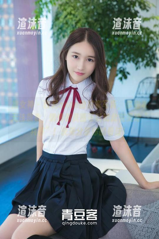 推女神-欧尼anne 推女神 - 欧尼anne的居家写真,你根本无法想象,懒惰和美丽可以如此完美地“共存”!快来分享你的看法!