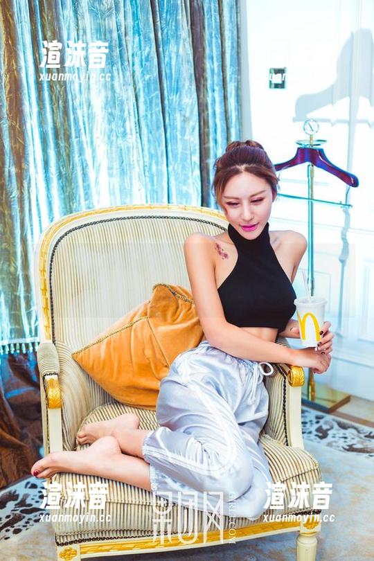 果团网 - 周大萌与她的夏日照片，果然“夏天是个测试魔法的季节”!