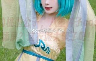 图册里的桃墨公子，八重神子cos谁能不舔屏？这衣服太飘了吧！