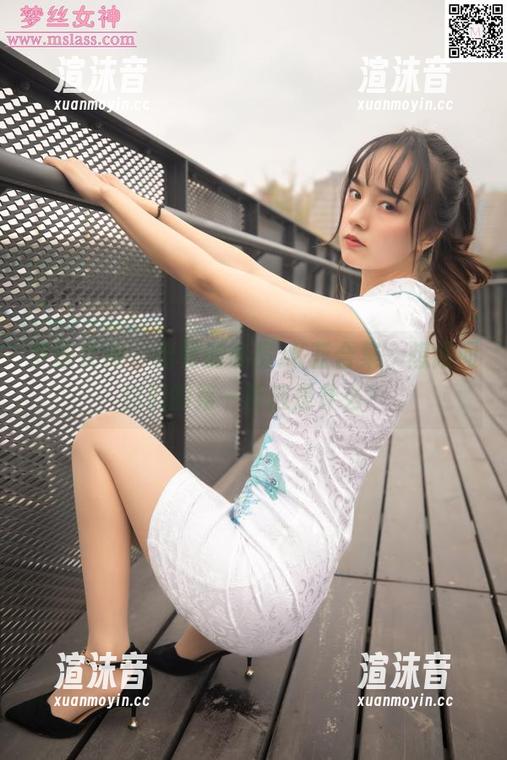 梦丝女神-张馨 梦丝女神 - 张馨的私房JK蓝合集,想问问你们的第一反应是什么?