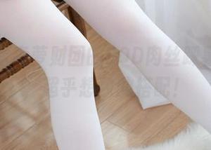走，去看森萝财团的80D肉丝踩薯片美图，超乎想象的搭配！