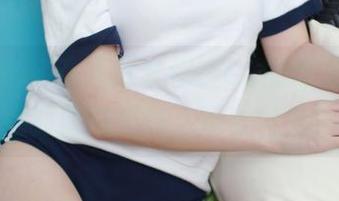 模范学院 – 在线分享程程CC的泳装作品，她到底在用什么吸引目光？