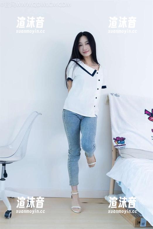 物恋传媒 - 小竹的丝袜图包：美图到让你怀疑人生，腿线好到不需要滤镜！