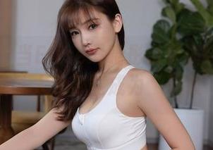 秀人网 – 当Elise谭晓彤亲身演绎连体衣图集更新，人人都能成为‘超级’模特！