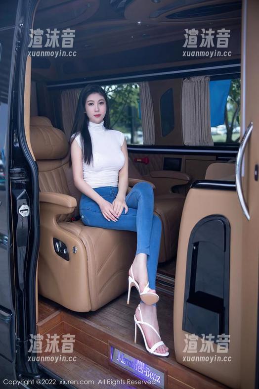 秀人网 - 看奈奈Fox怎么诠释兔女郎，私拍图集不只是好看而已