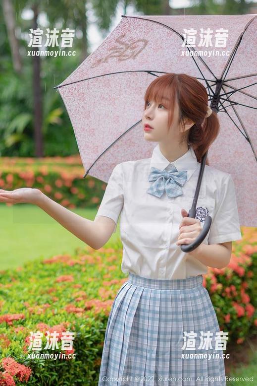 秀人网 - 安妮Tess的运动写真更新：今天穿得像瘪了的气球，不知道在坚持什么…