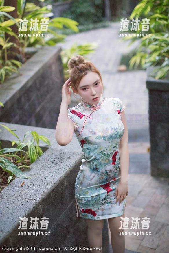 秀人网 - 小嘉敏的厨娘传说，高清套图和炸鸡放到了一起！