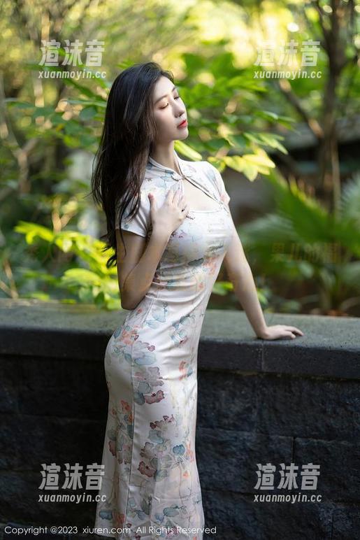 秀人网 - 师生剧本写得太入迷，果儿的福利图集点燃我的好奇心！