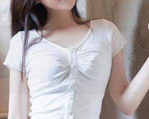 秀人网 – 筱慧icon真的在拯救“少女”这个词，用她的免费图片记录了青春的迷乱。