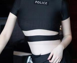 秀人网 – 糯美子MINIbabe粉色的最新原图，貌似有什么意图没讲出来？