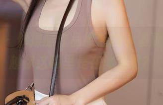 秀人网 – 体操服作品掀起的小波澜，董林越你这哪里是在体操啊？