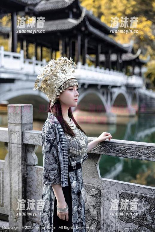 秀人网 - 如果腿会说话：谢忱倬的丝袜合集写真，越看越入迷