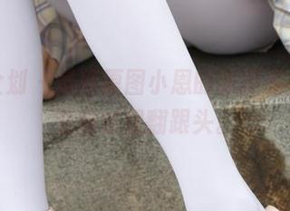 紧急企划 – 最新原图小恩的体操服，穿着它我也想翻跟头。