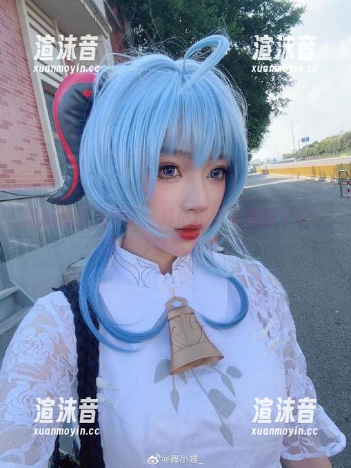 最新合集又来了，舞小喵带来地狱王女，画风好像不大对……