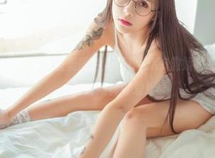 菠萝社 – 校园里开拓私房美图的新境界，K8傲娇萌萌Vivian不开心的时候真可爱！