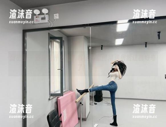 微密圈 - 酒店是什么鬼？葛征的原图精选居然让我好奇了！
