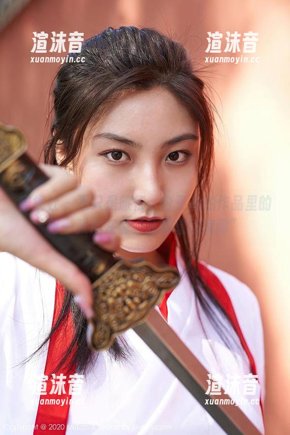 蜜桃社 - 不只是旅行，杏子私拍作品里的每一张都在说“我好想回房间”