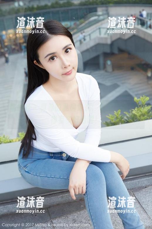 蜜桃社 - 真希的私房焦点：长腿，哇，这得有多好看啊！