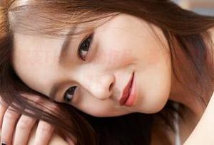 蜜桃社 – 又是缇娜美Tinami的作品，那个原图里的秘密藏得可真深啊。