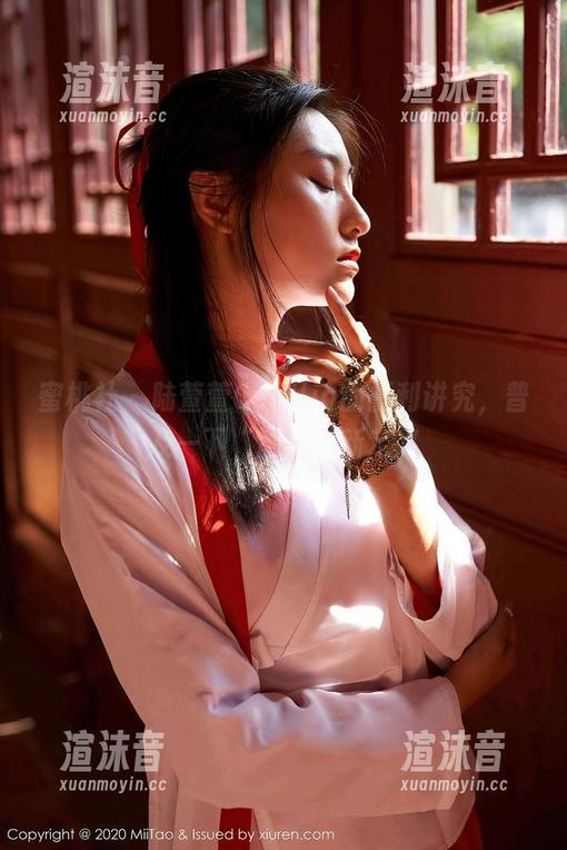 蜜桃社 - 陆萱萱Cecilia的福利讲究，普及一下“剧情”新定义