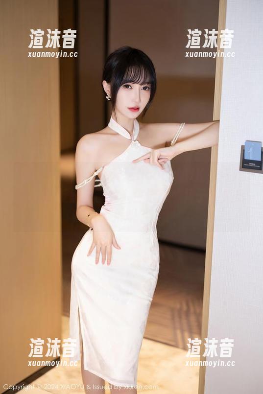 语画界 - 看了徐莉芝Booty的JK，我开始认真反思自己的人生选择…裙子还是短裤呢？